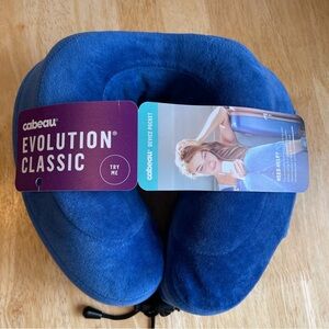 Cabeau Evolution Classic Travel Memory Foam Pillow In Blue